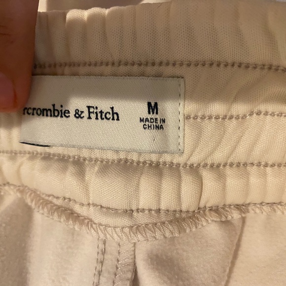 SOLD - Picture 4 of 4